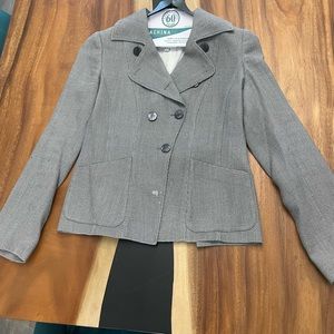 Armani jacket size 4